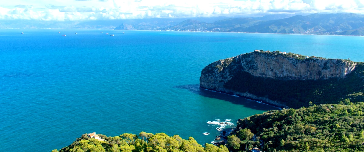 Sumérgete en la paz y serenidad de Cap La Solana: un paraíso natural en estado puro